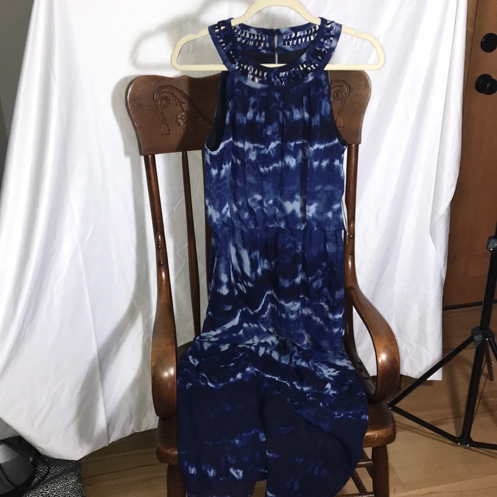 Classic Braid Anne Klein Shades of Blue Printed Dress, Fully Lined